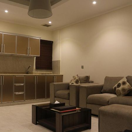 Valencia Hotel Suites อัลโคห์บาร์ ภายนอก รูปภาพ