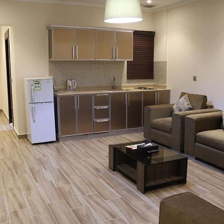 Valencia Hotel Suites อัลโคห์บาร์ ภายนอก รูปภาพ