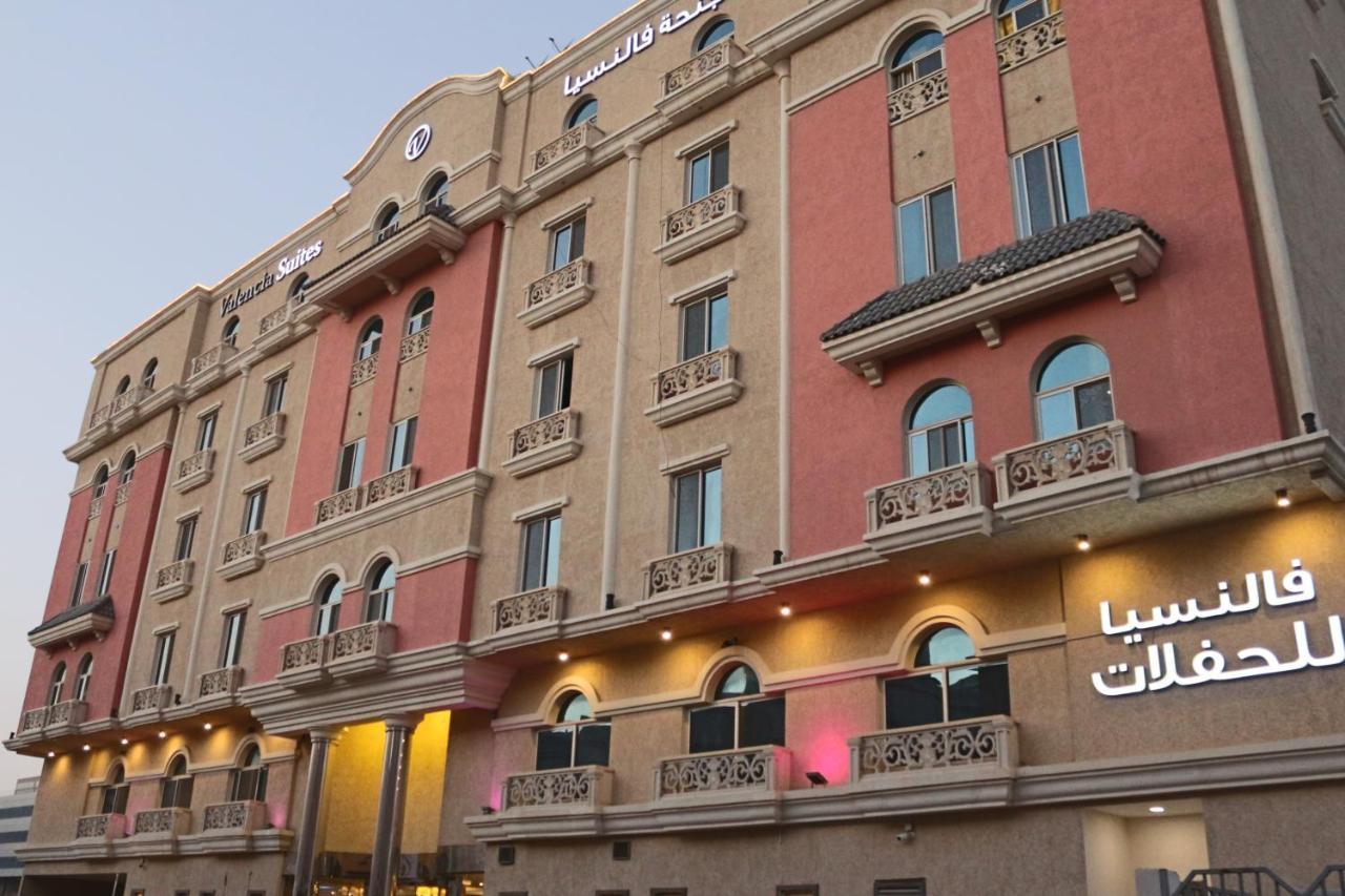 Valencia Hotel Suites อัลโคห์บาร์ ภายนอก รูปภาพ